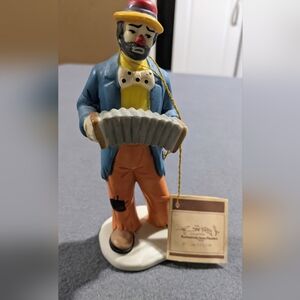 Vintage Flambro Collection  Emmett Kelly Jr Hobo Clown‎ Figurine With Accordion